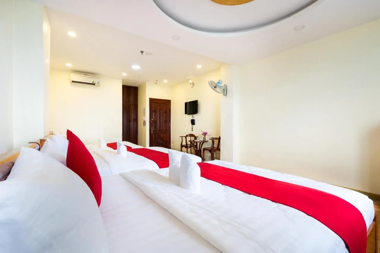 **  Mai Phuong - Ruby Saigon Hotel Ho Chi Minh City Vietnam