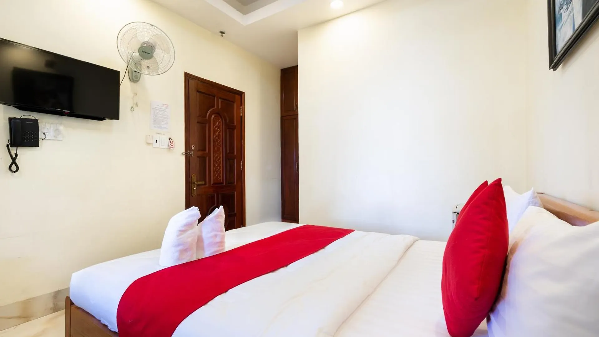 Mai Phuong - Ruby Saigon Hotel Ho Chi Minh City 2*,