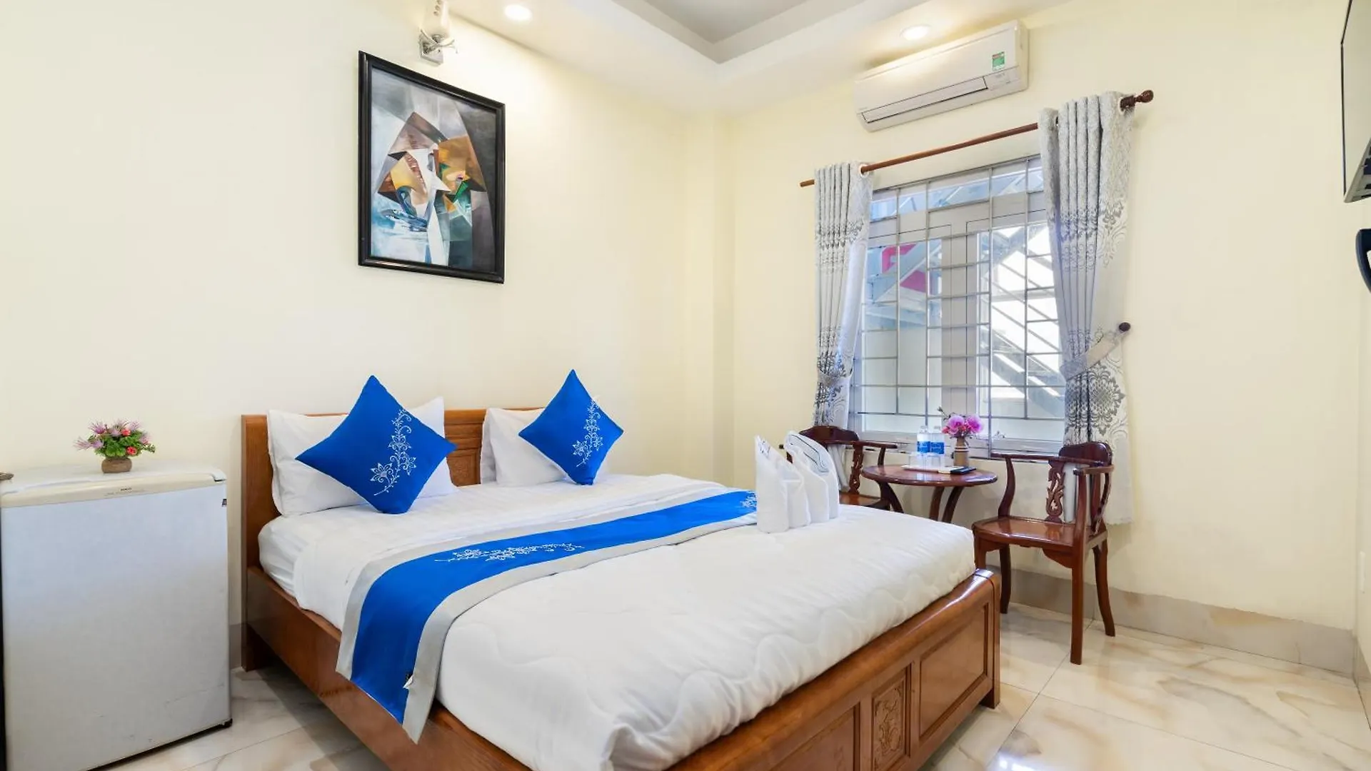 Mai Phuong - Ruby Saigon Hotel Ho Chi Minh City 2*,