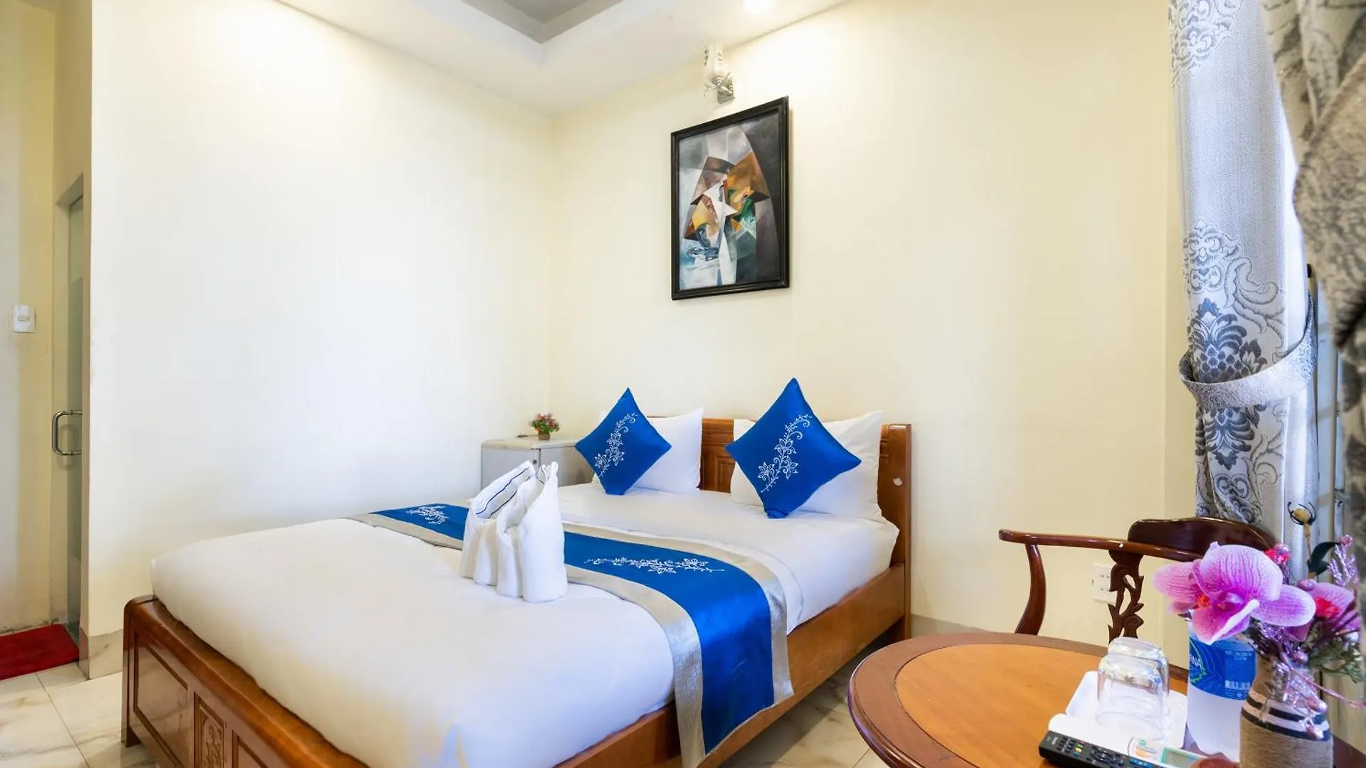 Mai Phuong - Ruby Saigon Hotel Ho Chi Minh City