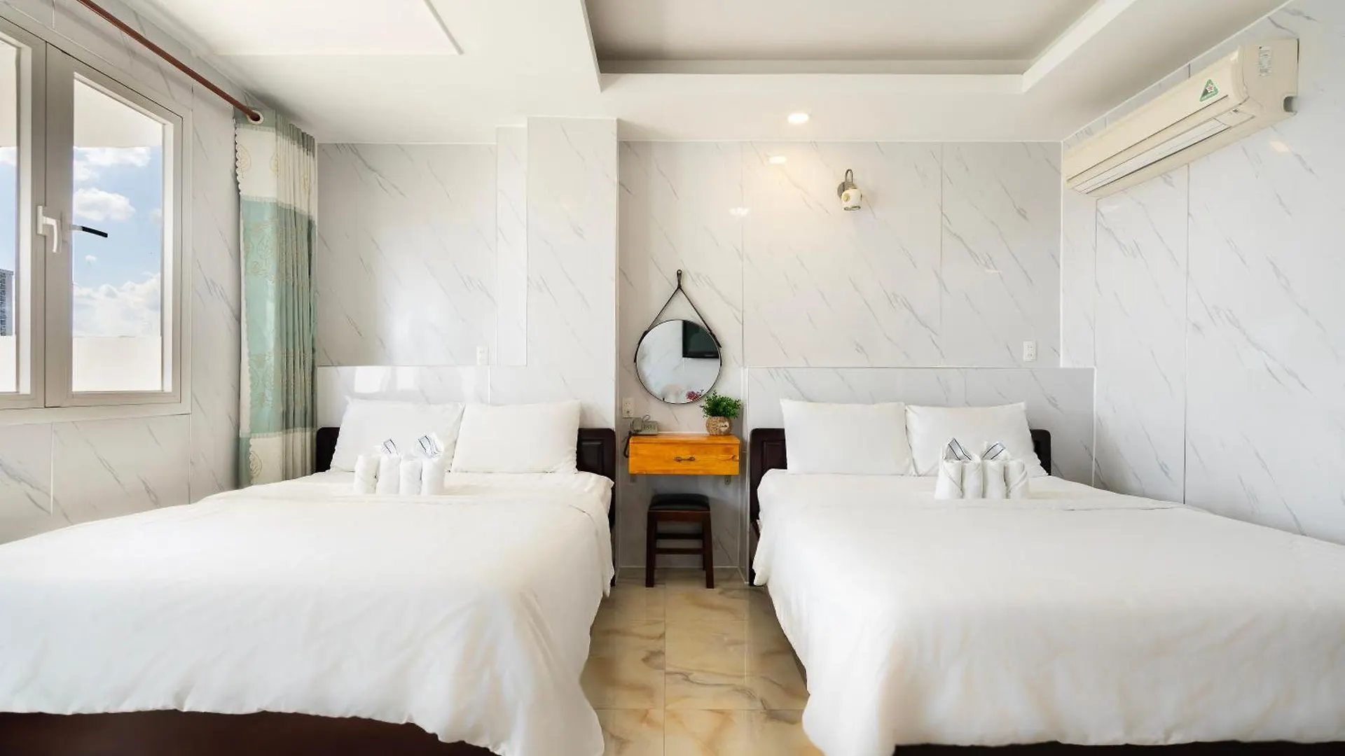 Mai Phuong - Ruby Saigon Hotel Ho Chi Minh City