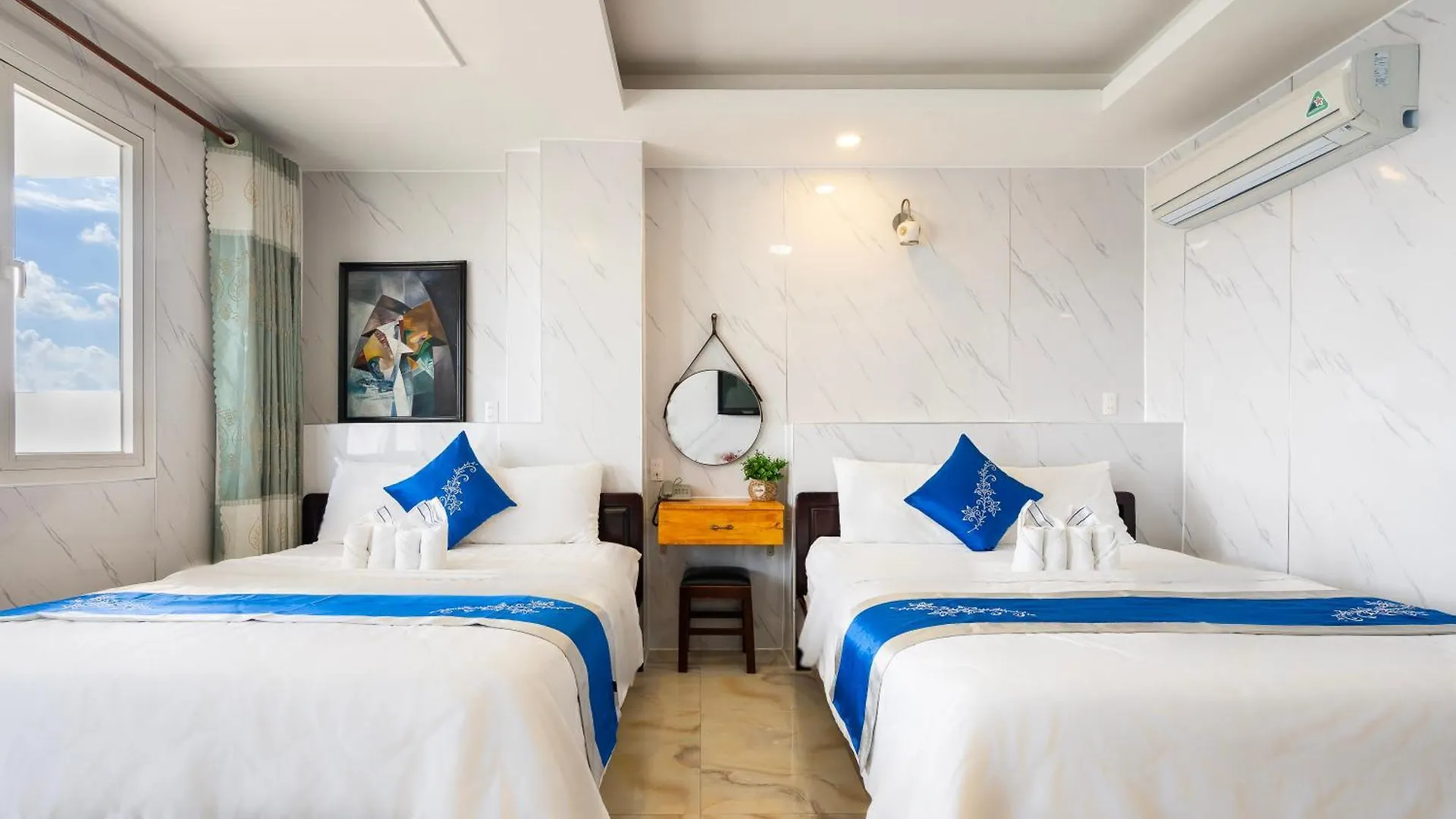 Mai Phuong - Ruby Saigon Hotel Ho Chi Minh City