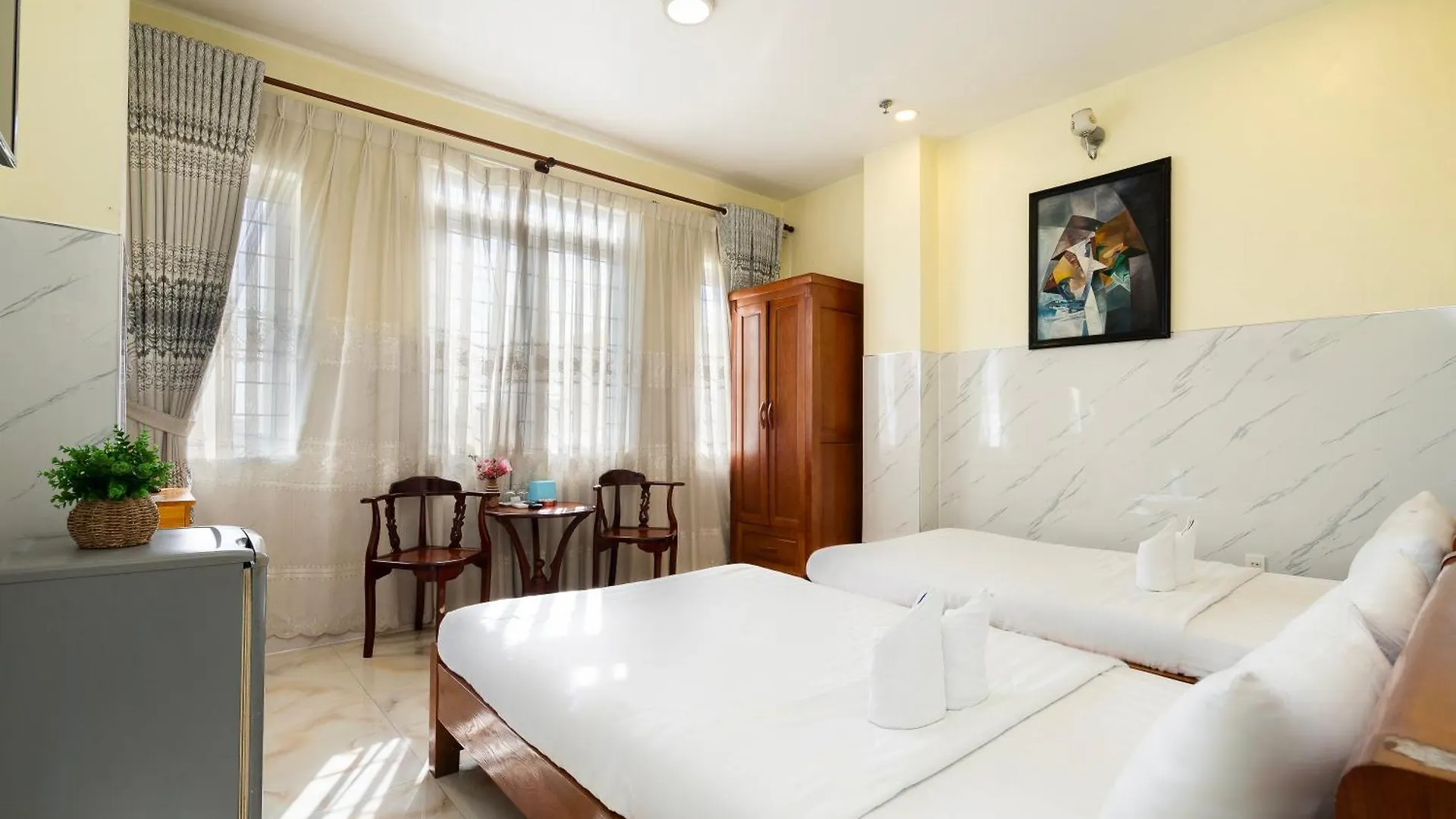 **  Mai Phuong - Ruby Saigon Hotel Ho Chi Minh City Vietnam