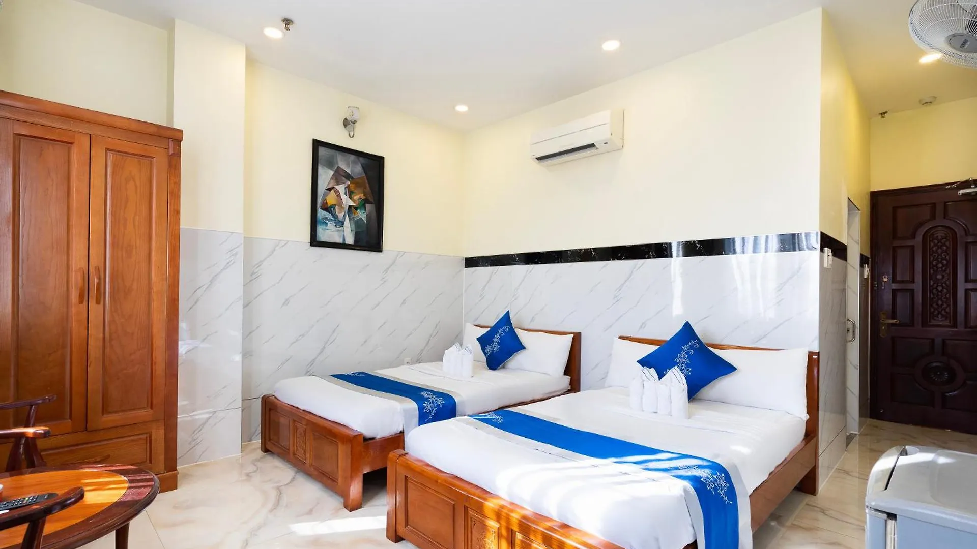 Mai Phuong - Ruby Saigon Hotel Ho Chi Minh City 2*,