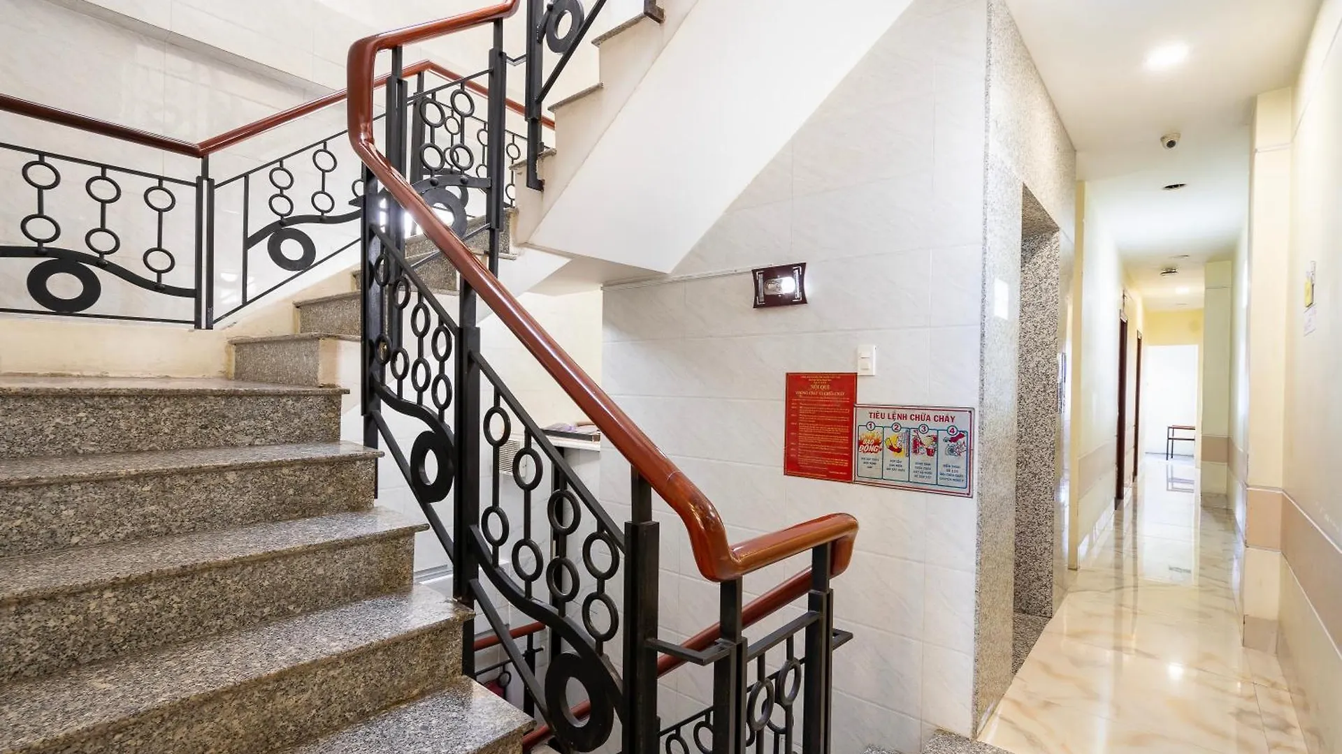 Mai Phuong - Ruby Saigon Hotel Ho Chi Minh City